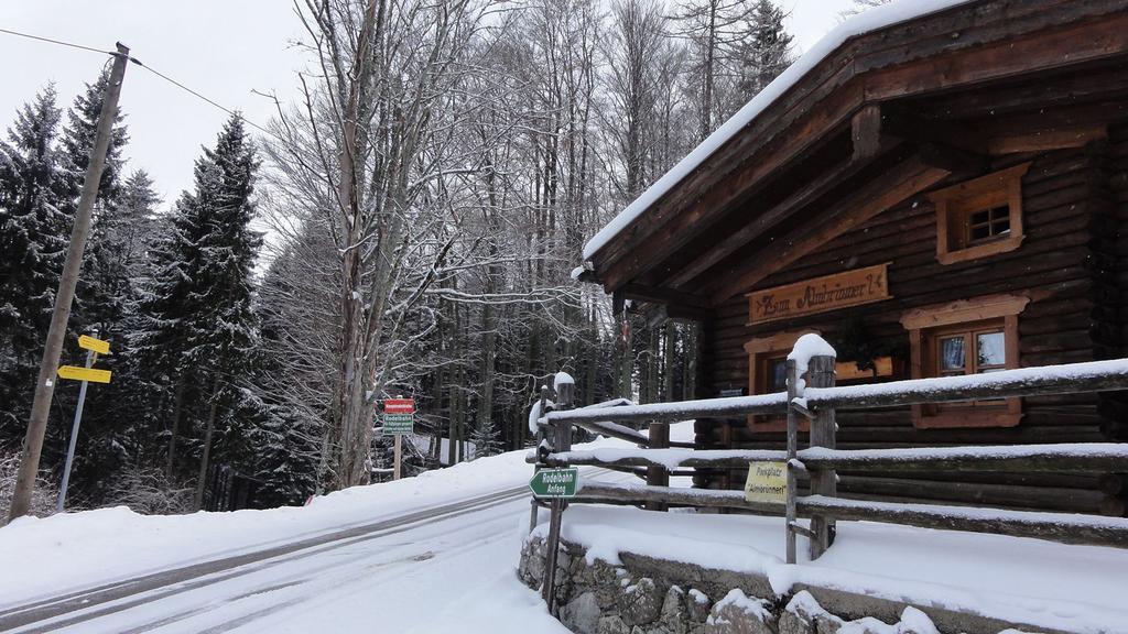 Almbruennerl Die Almhuette Auf Der Raffner Alm Ruhpolding Cameră foto