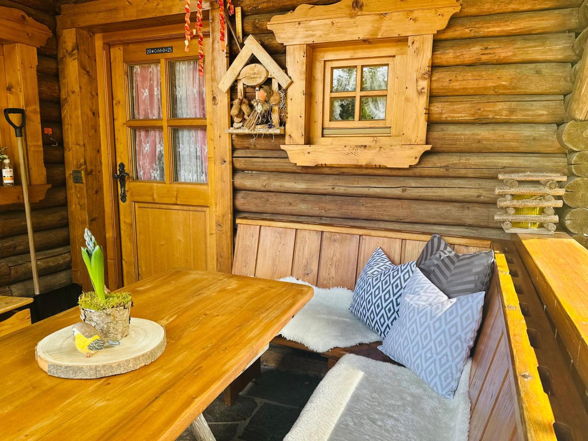 Almbruennerl Die Almhuette Auf Der Raffner Alm Ruhpolding Exterior foto