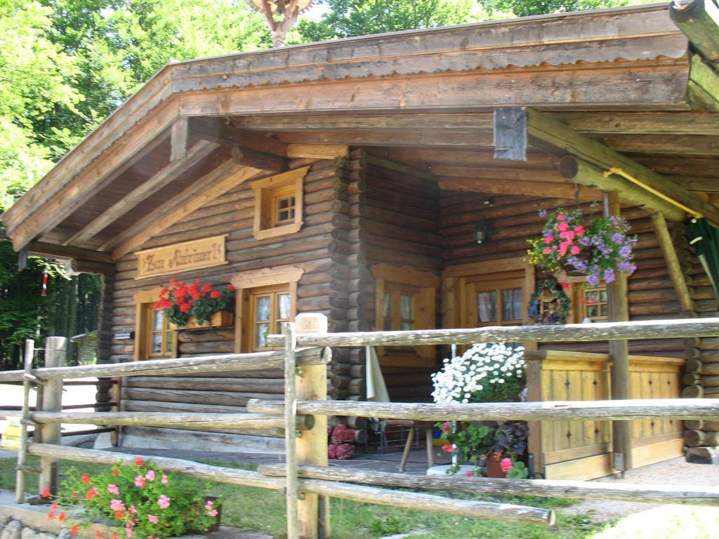 Almbruennerl Die Almhuette Auf Der Raffner Alm Ruhpolding Cameră foto